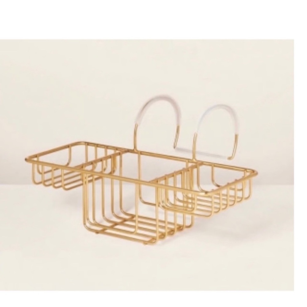 NWT Hearth&Hand with Magnolia Over-the-Side Wired Bathtub Caddy
Brass Finish